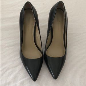 Saks Fifth Avenue Black Heels